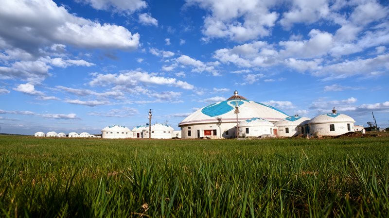 张北中都原始草原度假村