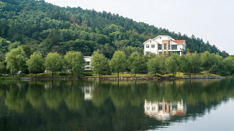 南山湖