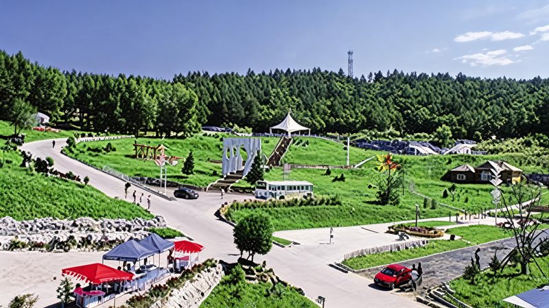 塔河县栖霞山植物园
